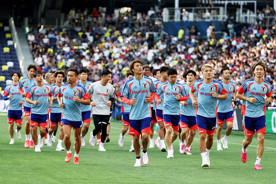 サッカー日本代表【写真:ロイター】