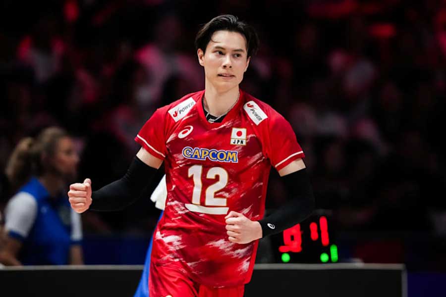 ポーランド戦に出場した高橋藍【写真：Volleyball World提供】