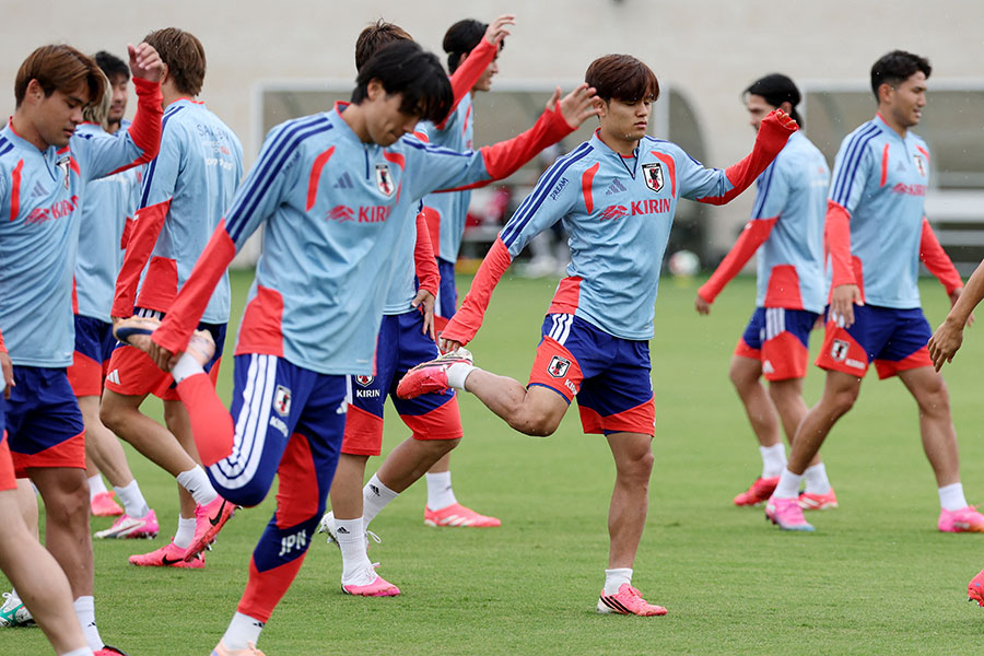 サッカー日本代表【写真:ロイター】