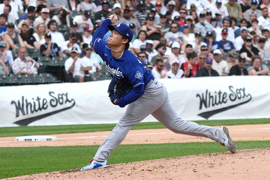 ホワイトソックス戦に先発したドジャースの山本由伸【写真：ロイター】
