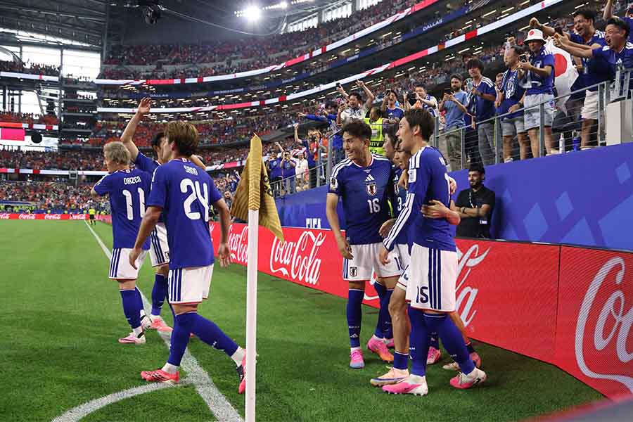 オランダ相手に2-2のドローで勝ち点1を獲得した森保ジャパン【写真:ロイター】