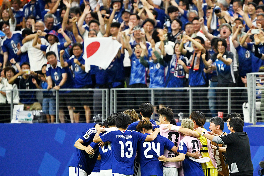 オランダと2-2で引き分けた森保ジャパン【写真：ロイター】
