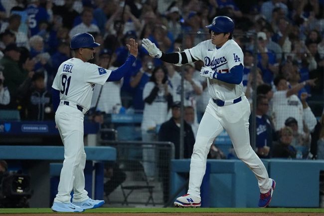 大谷って「俺イケてる」とか思うのかな？ 決勝130mアーチで実況席は謎