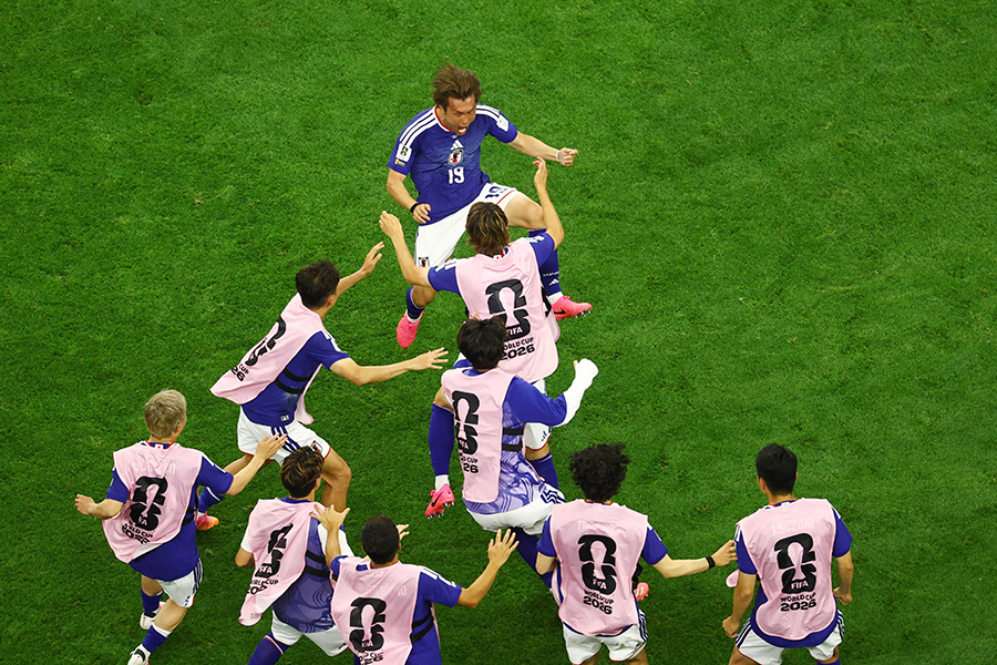 オランダと2-2で引き分けた森保ジャパン【写真：ロイター】
