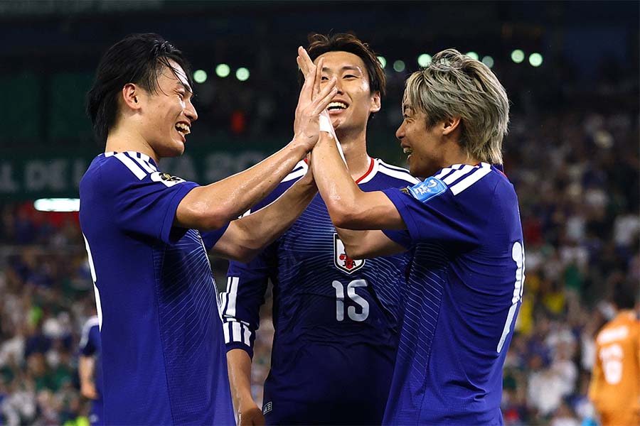 チュニジア戦で4-0快勝を収めた日本代表【写真:ロイター】