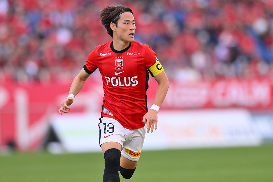 サッカーJ1浦和レッズのMF渡邊凌磨【写真:アフロ】