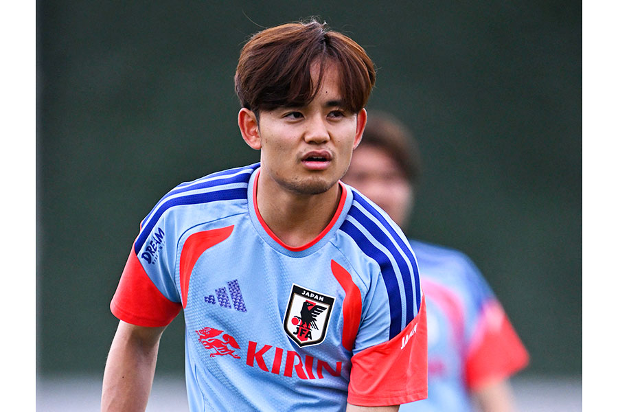 サッカー日本代表の久保建英【写真：ロイター】