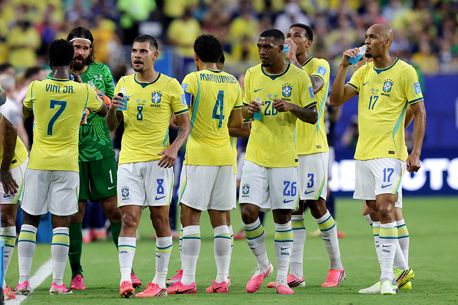 サッカーブラジル代表【写真：ロイター】