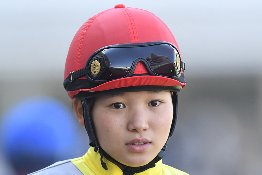 小林美駒騎手【写真：産経新聞社】