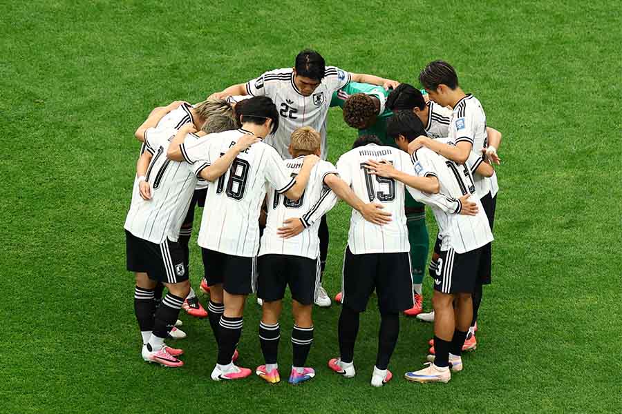 ブラジルに1-2で敗れたサッカー日本代表【写真：ロイター】