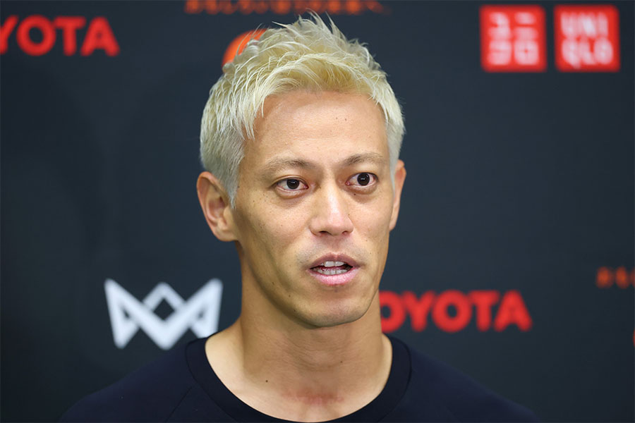 本田圭佑【写真：YUTAKA/アフロスポーツ】