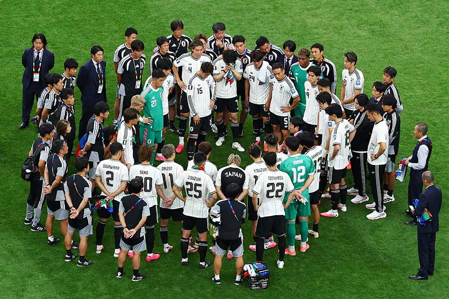 ブラジルに敗れたサッカー日本代表【写真:ロイター】