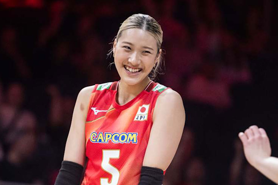 バレーボール日本代表の佐藤淑乃【写真：Volleyball World提供】