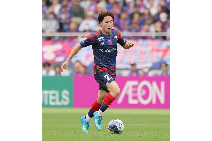 FC東京の佐藤龍之介【写真:スポーツ報知/アフロ】