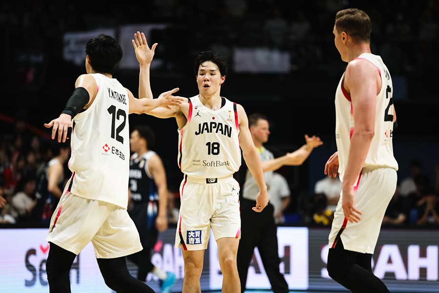 バスケ日本代表【写真提供:FIBA】