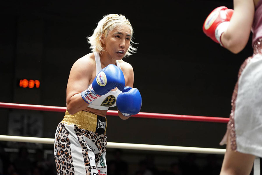 山本美憂が国内ボクシング最年長出場【写真：澤田直人】