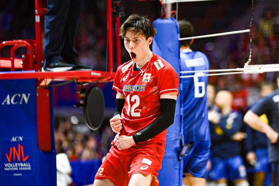 強豪イタリアと対戦したバレーボール男子日本代表の高橋藍【写真:中戸川知世】
