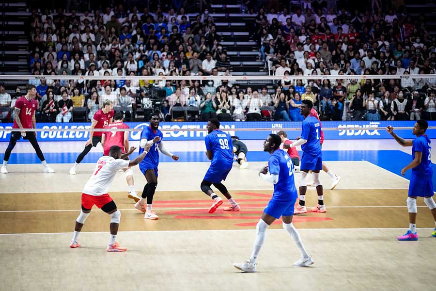 キューバ―カナダ戦【写真:Volleyball World提供】