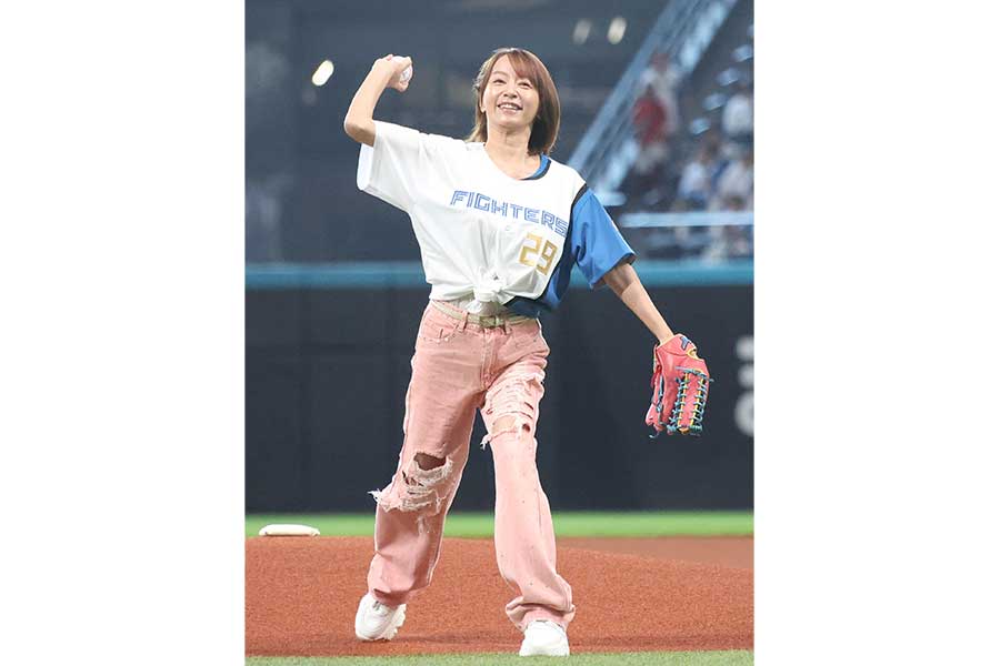 鈴木亜美【写真：産経新聞社】