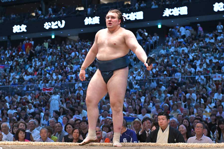 3回目の幕内最高優勝を果たした安青錦【写真：スポーツ報知/アフロ】