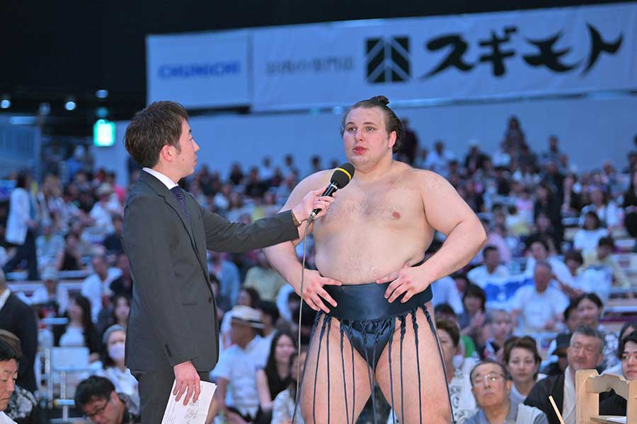 3回目の幕内最高優勝を果たした安青錦【写真：スポーツ報知/アフロ】