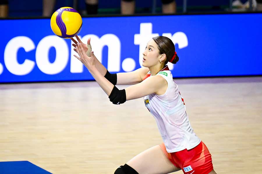 バレーボール女子日本代表の佐藤淑乃【写真：中戸川知世】