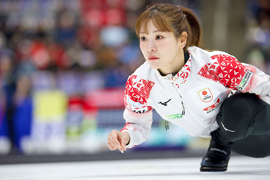 カーリング女子の吉田知那美【写真：Anil Mungal/アフロ】
