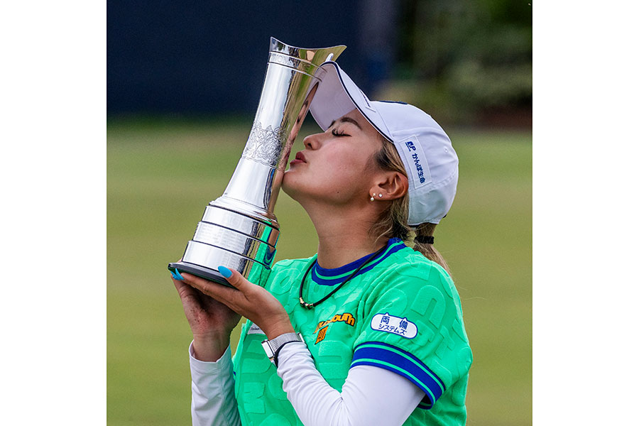 AIG全英女子オープンで優勝した桑木【写真:AP/アフロ】