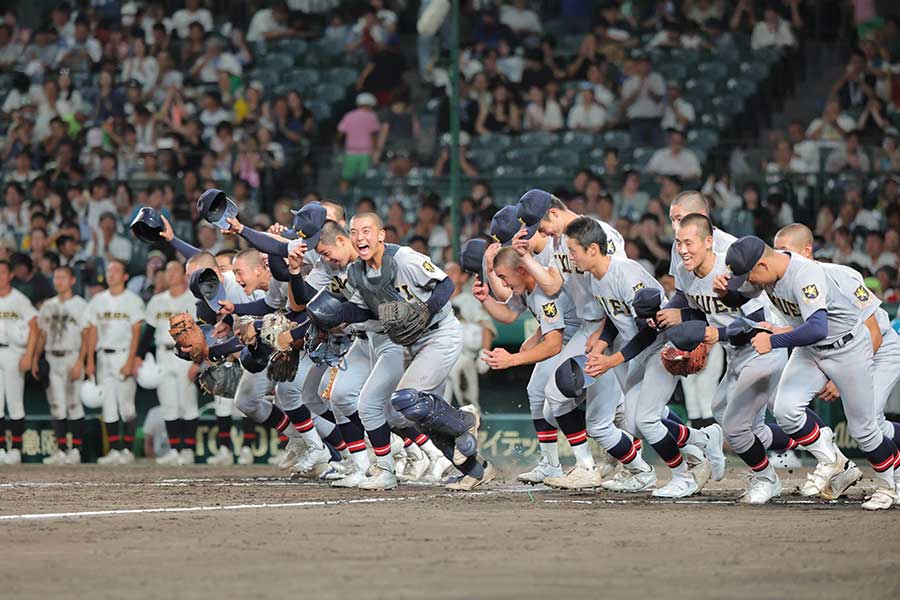 1回戦で札幌日大に勝った仙台育英【写真:スポーツ報知/アフロ】