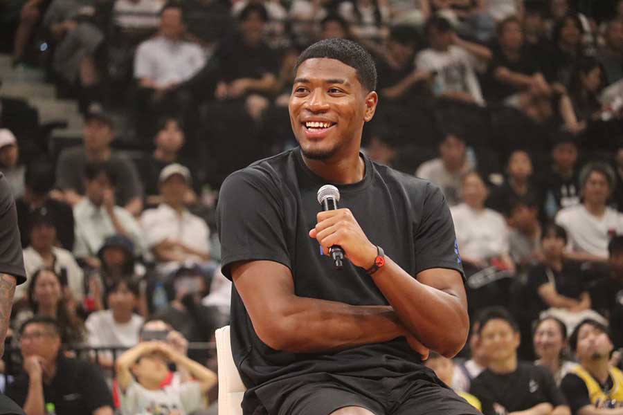 トークショーで裏話を披露した八村塁【写真：横田美咲】