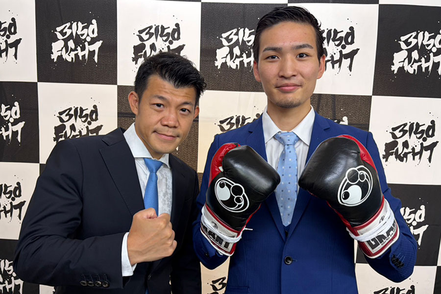 会見を行った亀田興毅氏(左)と丸元大五郎【写真:3150FIGHT提供】