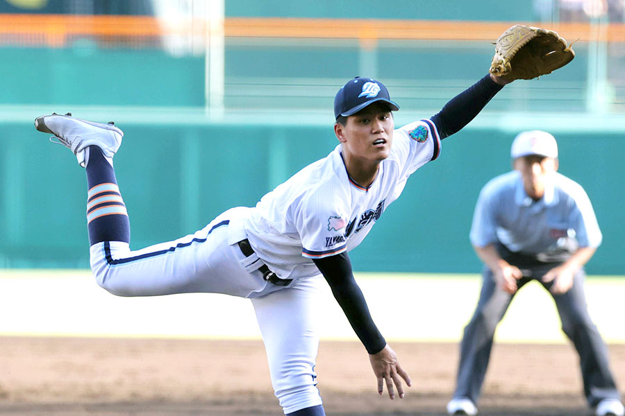 力投する高川学園の木下瑛二【写真：スポーツ報知/アフロ】