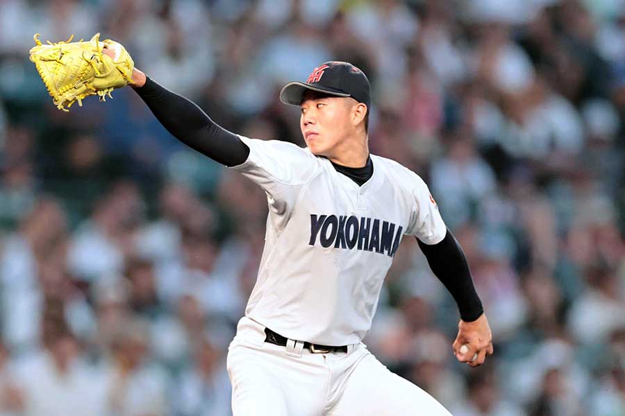 横浜の小林鉄三郎【 写真:スポーツ報知/アフロ】