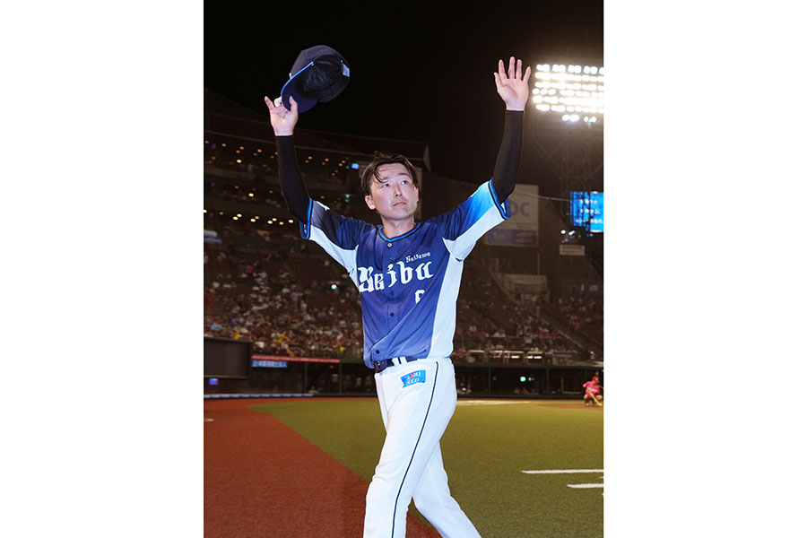 西武の源田壮亮【写真：産経新聞社】