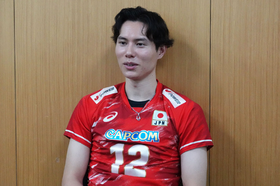 バレー日本代表の高橋藍【写真:鉾久真大】