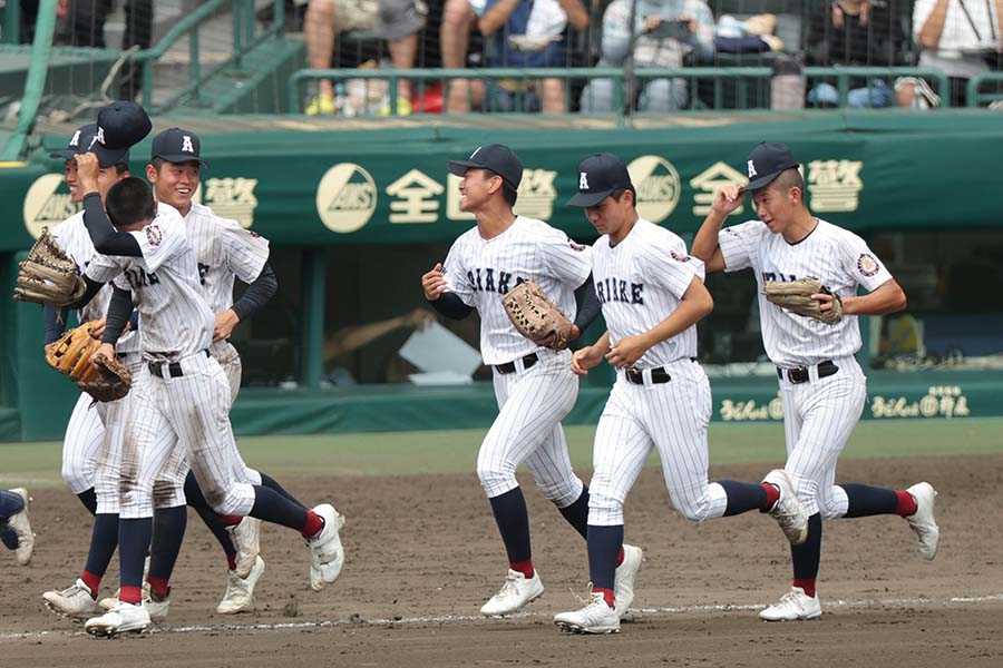 夏の甲子園で8強入りを果たした有明【 写真:スポーツ報知/アフロ】