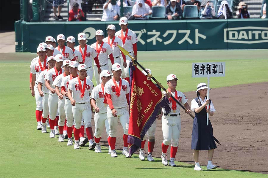 5年ぶり4度目の優勝を果たした智弁和歌山【 写真：スポーツ報知/アフロ】
