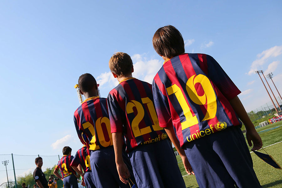 バルセロナU-12に所属する日本人の衝撃ゴールが話題となった（画像はイメージ）【写真：アフロスポーツ】