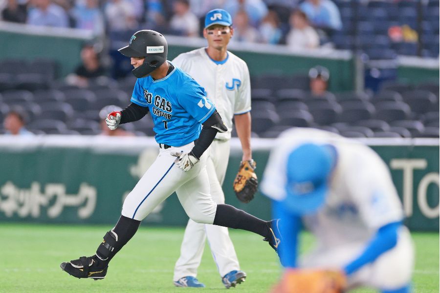 27日にサヨナラ満塁本塁打を放った東邦ガスの宮崎海【写真:産経新聞社】