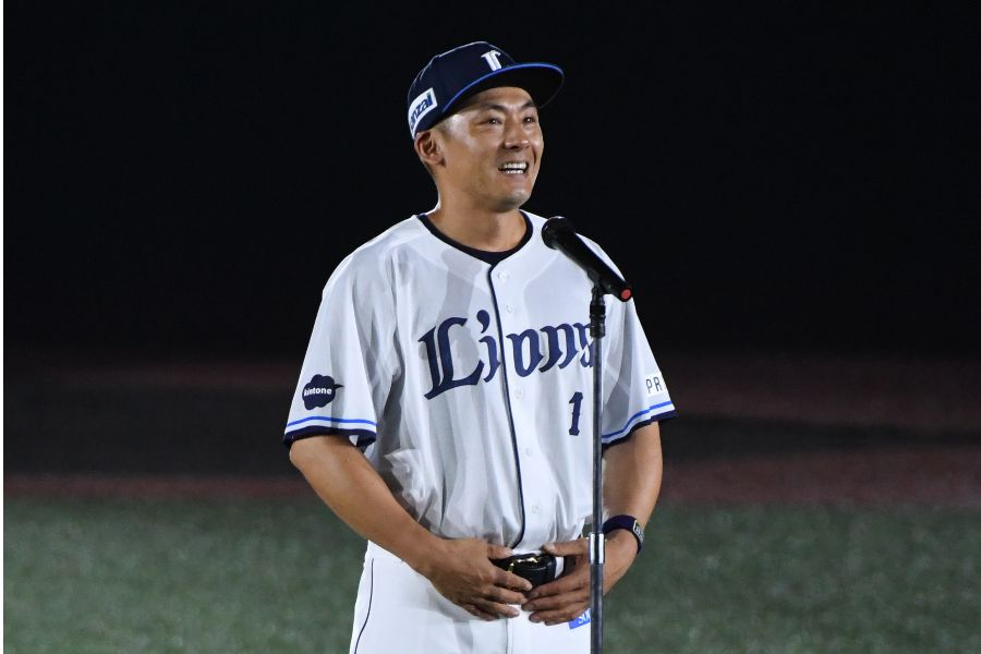 引退試合を行った栗山巧【写真：産経新聞社】
