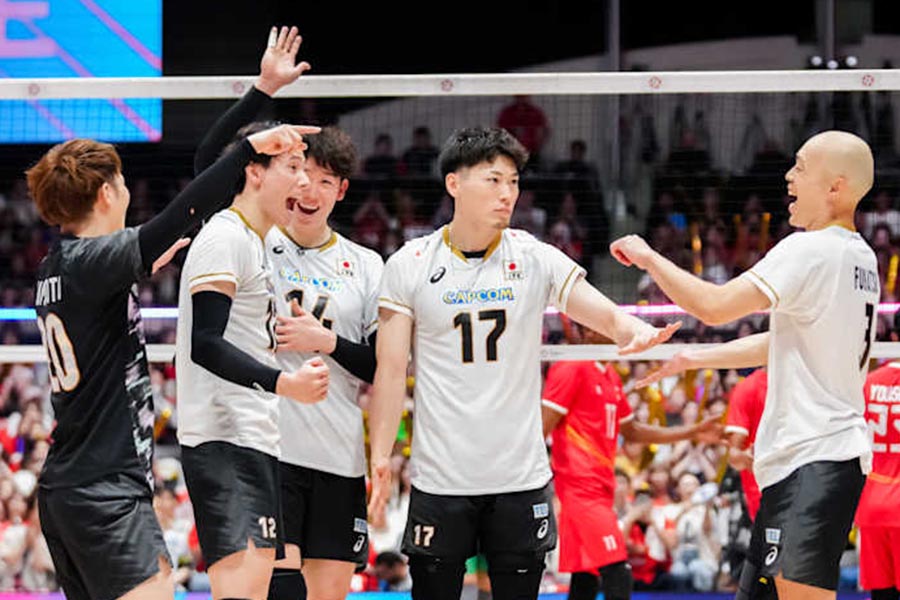 バレーボール男子日本代表【写真：Volleyball World提供】