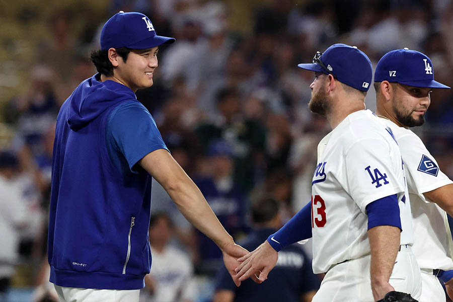 日本の人気モデルがドジャースの試合観戦を投稿【写真：ロイター】