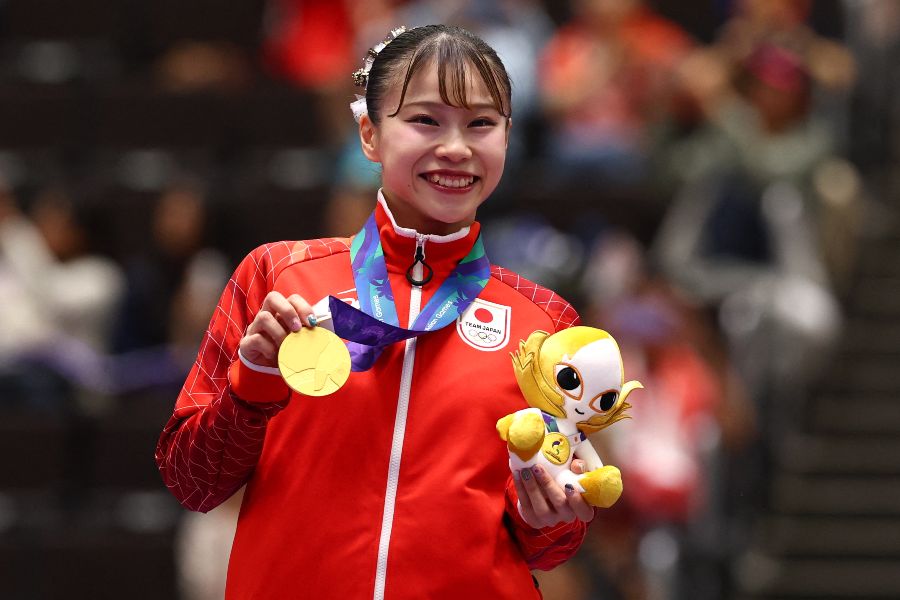 体操女子個人総合で、金メダルに輝いた杉原愛子【写真:ロイター】