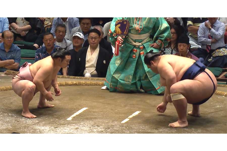 95キロ差の取組が話題【写真提供：（C）AbemaTV,Inc.】