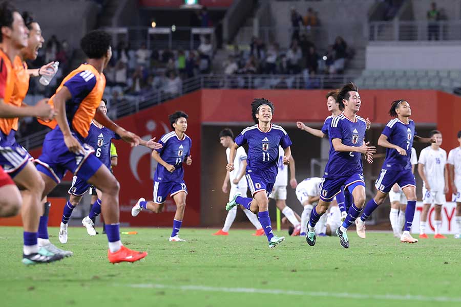 PK戦を制して決勝進出を決めたサッカー日本代表【写真：スポーツ報知/アフロ】
