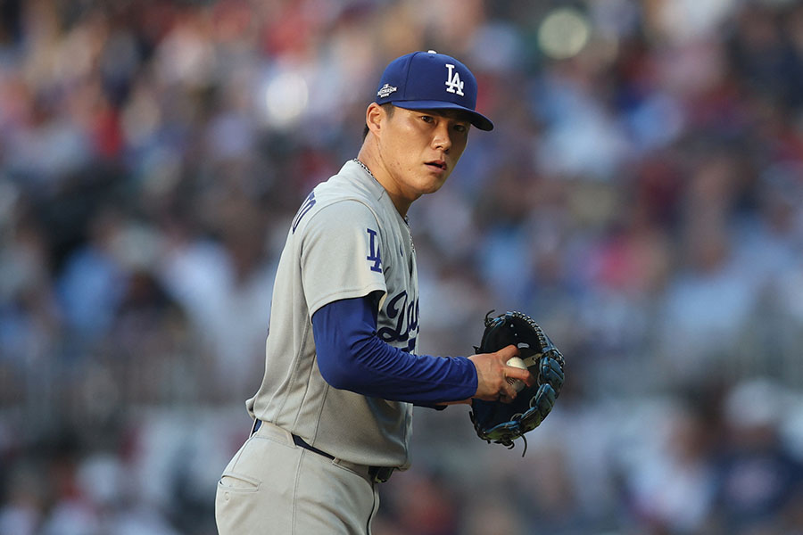 ブレーブス戦に先発登板したドジャースの山本由伸【写真：ロイター】