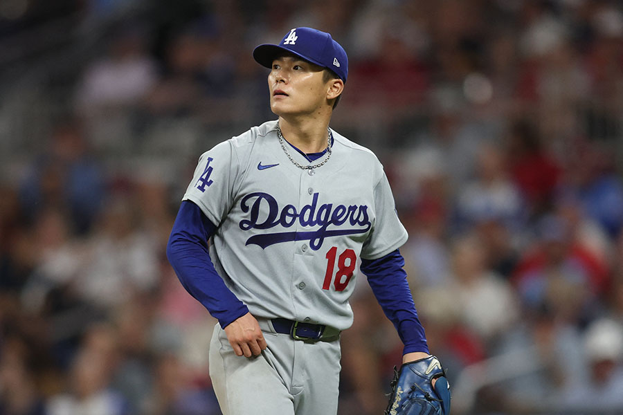 ブレーブス戦に先発登板したドジャースの山本由伸【写真：ロイター】
