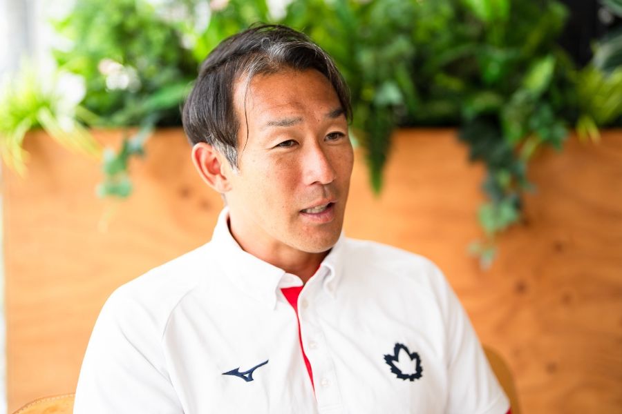 右代氏は「『山形から世界へ、そして世界から山形へ』という夢を持っています」と話す【写真:荒川祐史】