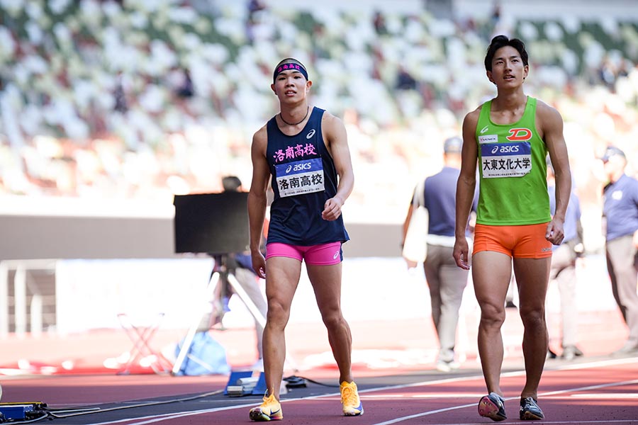 奮闘した洛南高の後藤大樹（左）【写真：中戸川知世】