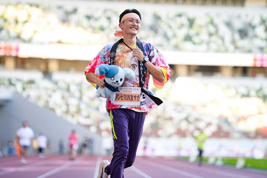 「推し対抗リレー」に出場した鵜澤飛羽【写真：中戸川知世】